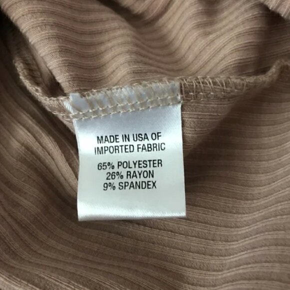 Drew Bodysuit XS NWT Sleeveless V-Neck Ribbed Cuban Sand Neutral Minimalist - Picture 10 of 10